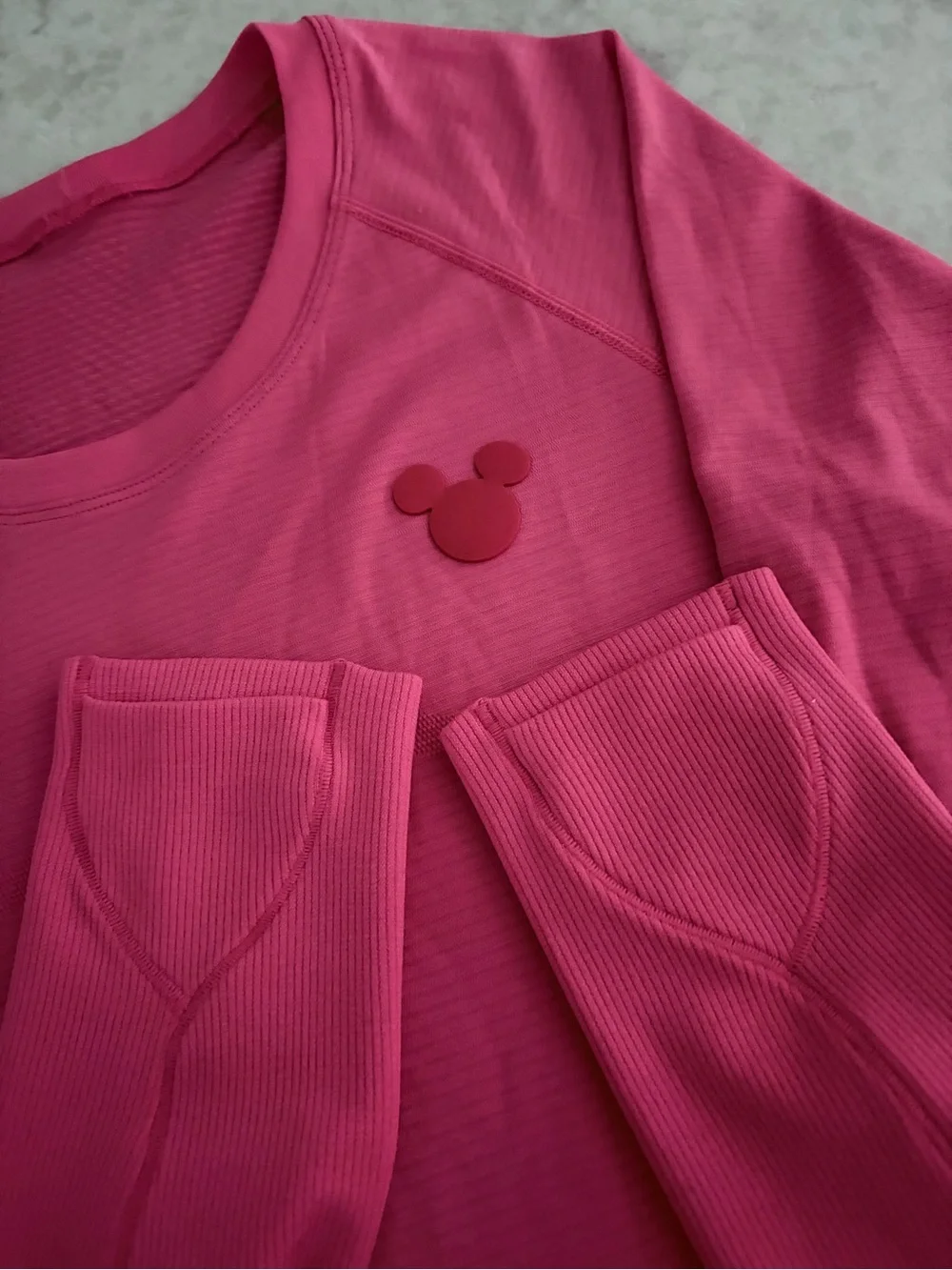 Disney x Lululemon Swiftly Long Sleeve Shirt - Lip Gloss Pink / Size 6